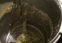 BLITZEBLANK – SO WIRD DER THERMOMIX ® SAUBER blitzeblank-thermomixkessel-4-smart-geniessen-5-smart-geniessen-start